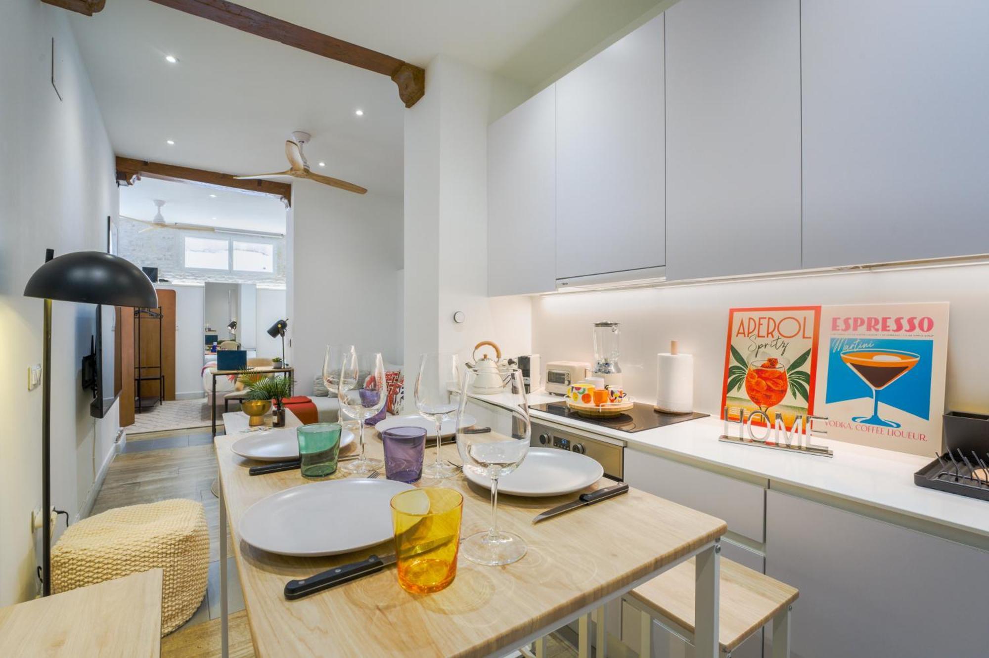 Apartamento 3min Walk - Retiro & Atocha - Luxury District And Desk *