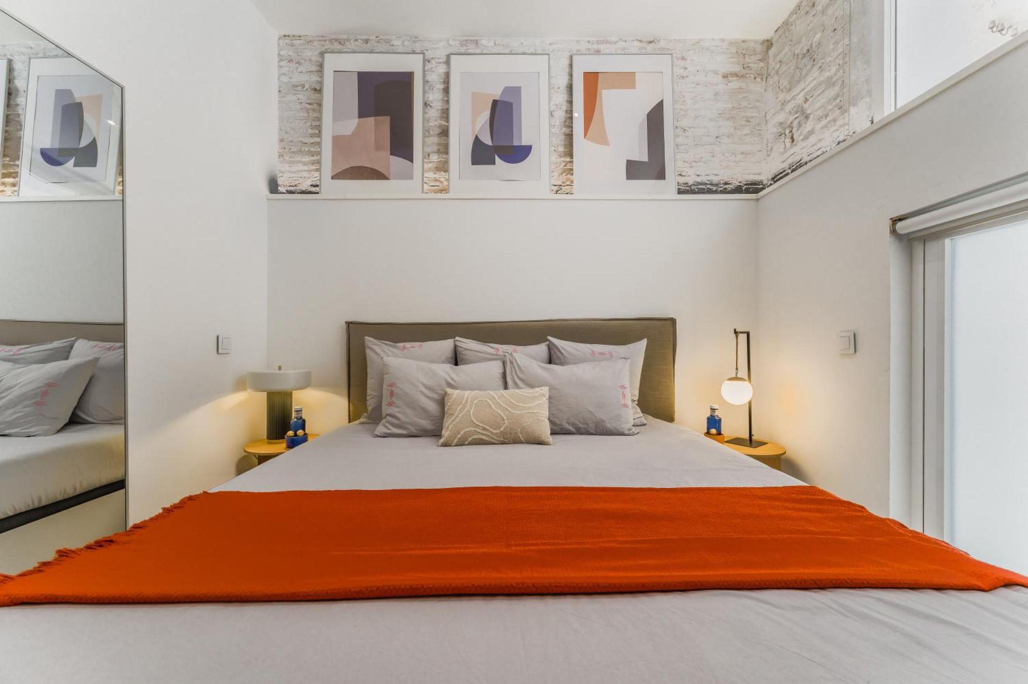 3min Walk - Retiro & Atocha - Luxury District And Desk Apartamento *